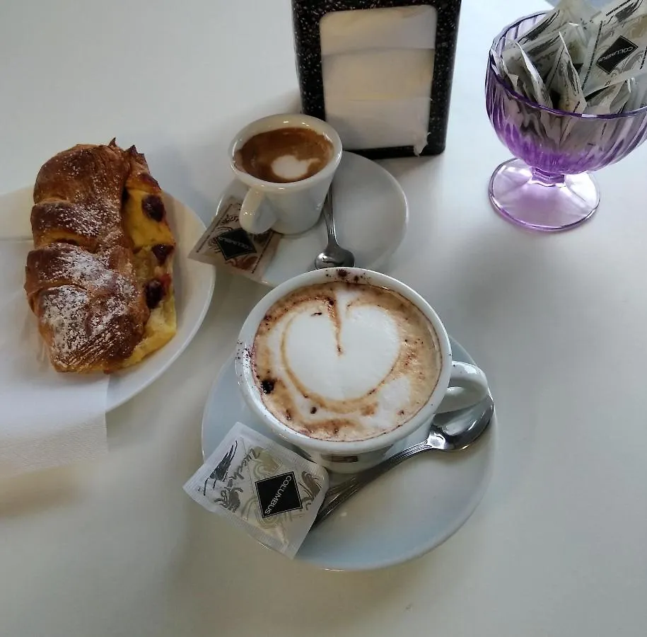 Nice Rome Holiday Guest house